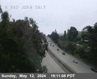 Traffic Cam TV327 - I-280 : John Daly Blvd
