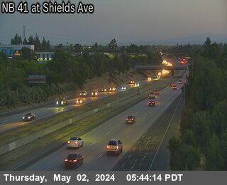 Traffic Cam FRE-41-AT SHIELDS AVE