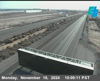 Traffic Camera Image from I-580 at EB 580 W/O Patterson Pass