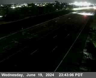 Traffic Camera Image from I-205 at EB I-205 West of Tracy Blvd