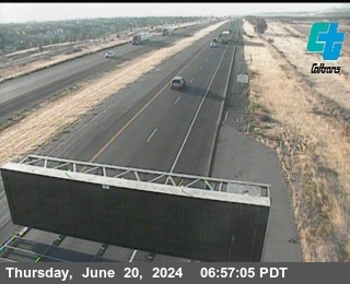 Traffic Camera Image from I-580 at EB I-580 Valpico Rd UC
