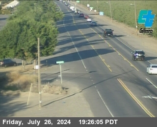 Traffic Camera Image from SR-132 at EB SR 132 S/o Greenwood Rd