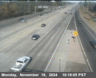 Traffic Camera Image from I-5 at NB I-5 March Lane