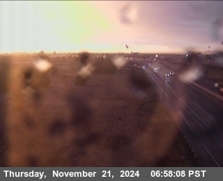 Traffic Camera Image from SR-99 at NB SR 99 Jct SR 120