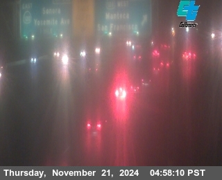 Traffic Camera Image from SR-99 at NB SR-99 S/O SR-120