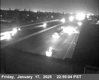 Traffic Camera Image from I-5 at SB I-5 at March Lane