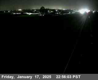 Traffic Camera Image from I-5 at SB I-5 S/O Peltier Road