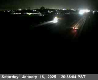 Traffic Camera Image from I-5 at SB I-5 S/O Peltier Road