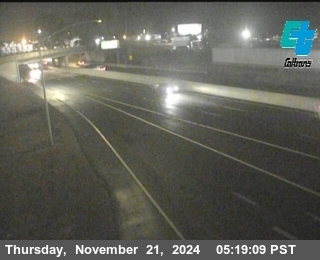 Traffic Camera Image from SR-99 at SB SR 99 Cherokee Rd