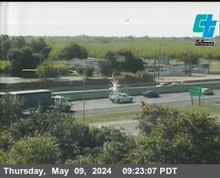 Traffic Camera Image from SR-99 at SB SR 99 Hammer Lane