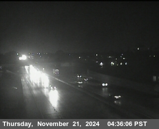 Traffic Camera Image from SR-99 at SB SR-99 N/O Golden Gate Ave