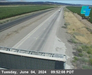Traffic Camera Image from SR-132 at WB SR 132 E/O I-580