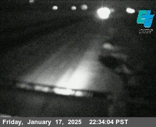 Traffic Camera Image from SR-132 at WB SR 132 E/O I-580