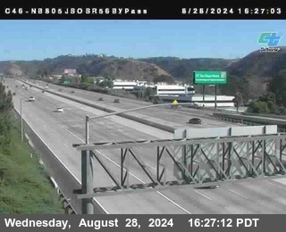 NB 805 at NB 805/5 Merge