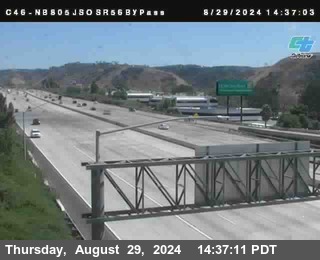 NB 805 at NB 805/5 Merge