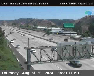 NB 805 at NB 805/5 Merge