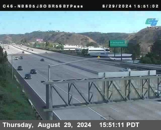 NB 805 at NB 805/5 Merge