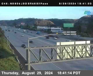 NB 805 at NB 805/5 Merge