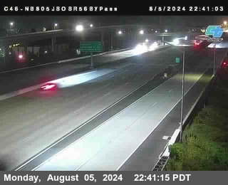 NB 805 at NB 805/5 Merge