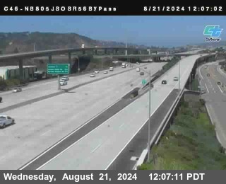 NB 805 at NB 805/5 Merge