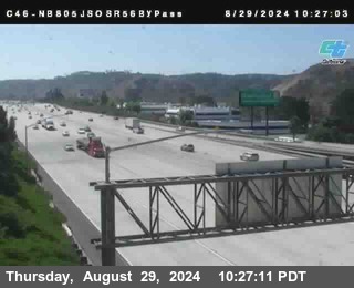 NB 805 at NB 805/5 Merge