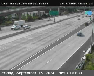 NB 805 at NB 805/5 Merge