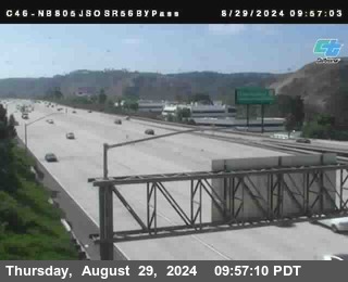 NB 805 at NB 805/5 Merge