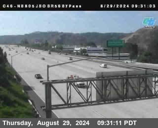 NB 805 at NB 805/5 Merge