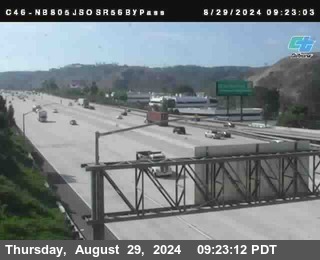 NB 805 at NB 805/5 Merge