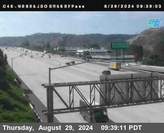 NB 805 at NB 805/5 Merge