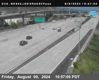 NB 805 at NB 805/5 Merge