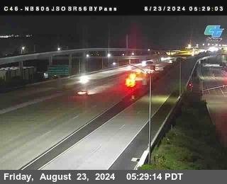 NB 805 at NB 805/5 Merge