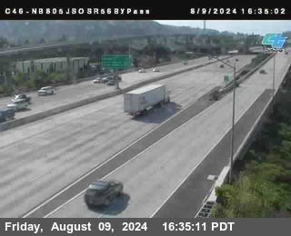 NB 805 at NB 805/5 Merge