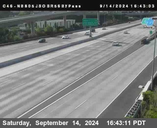 NB 805 at NB 805/5 Merge