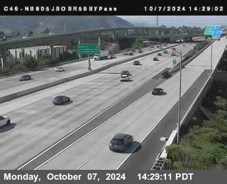 NB 805 at NB 805/5 Merge