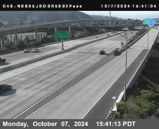 NB 805 at NB 805/5 Merge