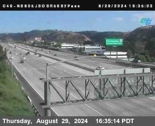 NB 805 at NB 805/5 Merge