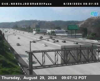 NB 805 at NB 805/5 Merge