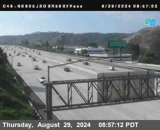 NB 805 at NB 805/5 Merge