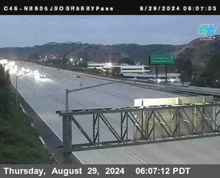 NB 805 at NB 805/5 Merge