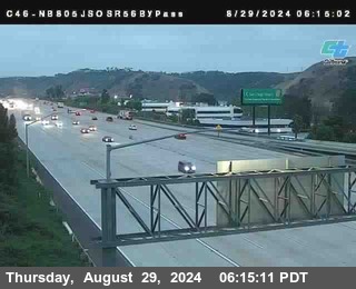 NB 805 at NB 805/5 Merge