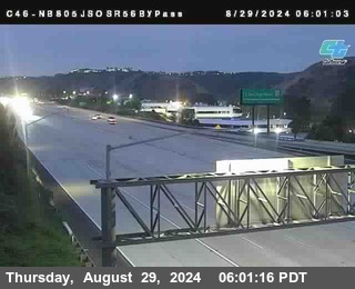 NB 805 at NB 805/5 Merge