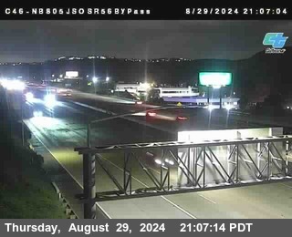 NB 805 at NB 805/5 Merge