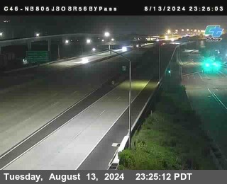 NB 805 at NB 805/5 Merge