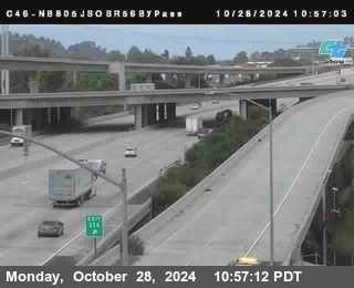 NB 805 at NB 805/5 Merge