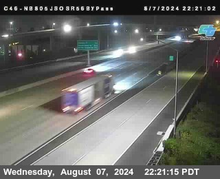 NB 805 at NB 805/5 Merge