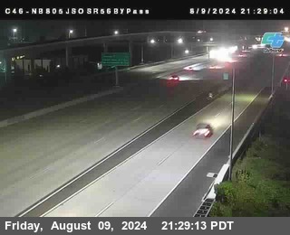 NB 805 at NB 805/5 Merge