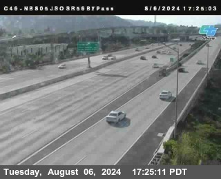 NB 805 at NB 805/5 Merge