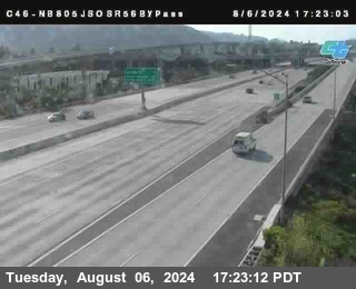 NB 805 at NB 805/5 Merge