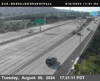 NB 805 at NB 805/5 Merge